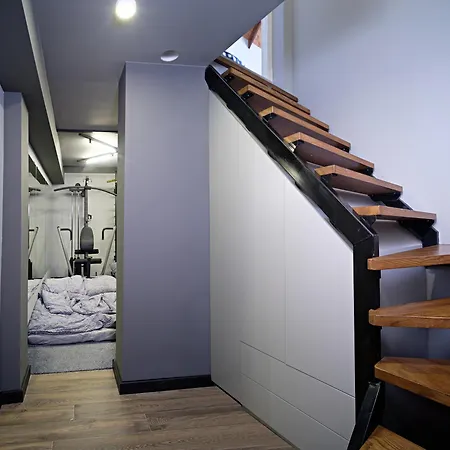 будинок для 6 людей є підвал Apartment
