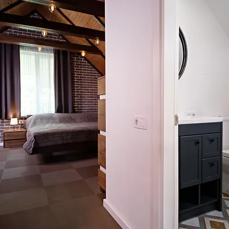 будинок для 6 людей є підвал Apartment Odesa